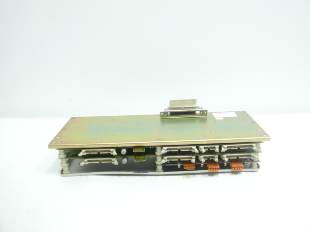 Siemens C79458-L8000-A77 SIMATIC S7-1200 Digital Output Module - Image 2